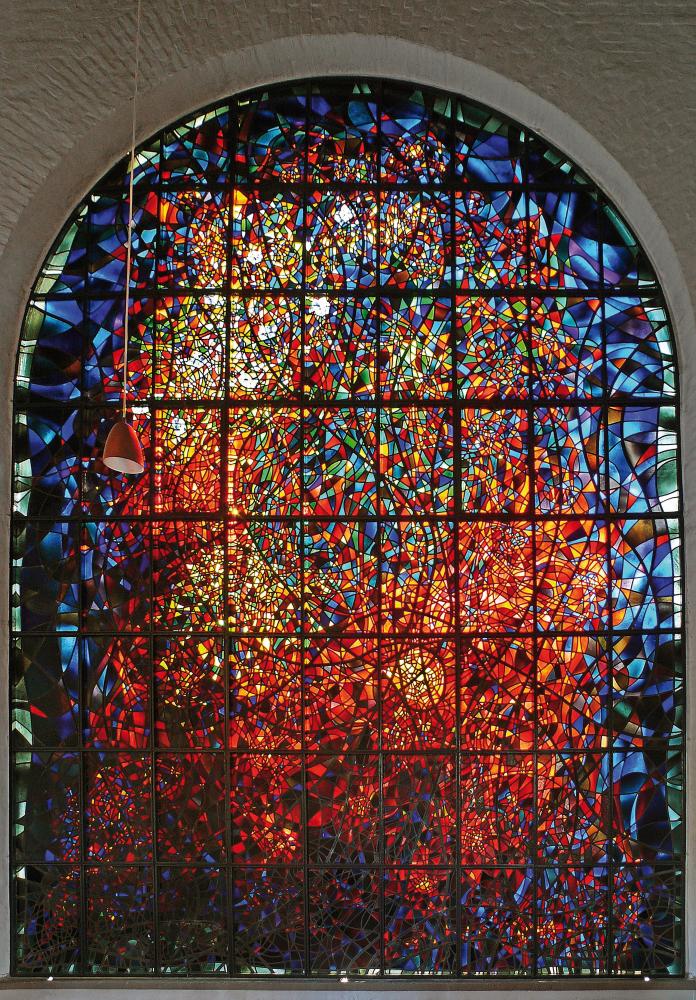 Der brennende Dornbusch, St. Bonifatius, Dortmund, 1966-67 (eingesetzt 1968), Foto: Rolf-Jürgen Spieker, Dortmund Hans Kaiser, Der brennende Dornbusch, St. Bonifatius, Dortmund, 1966-67 (eingesetzt 1968)